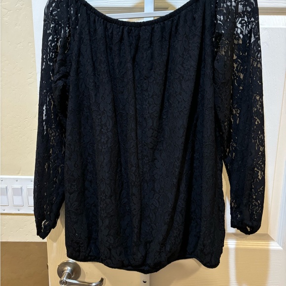 #18 Premise Studio Blouse - Picture 2 of 2